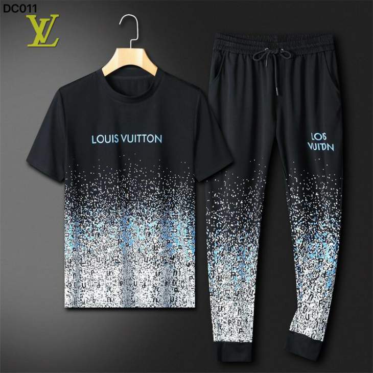 Picture of LV Shirt Pant Suits _SKULVM-4XL12yn14523430